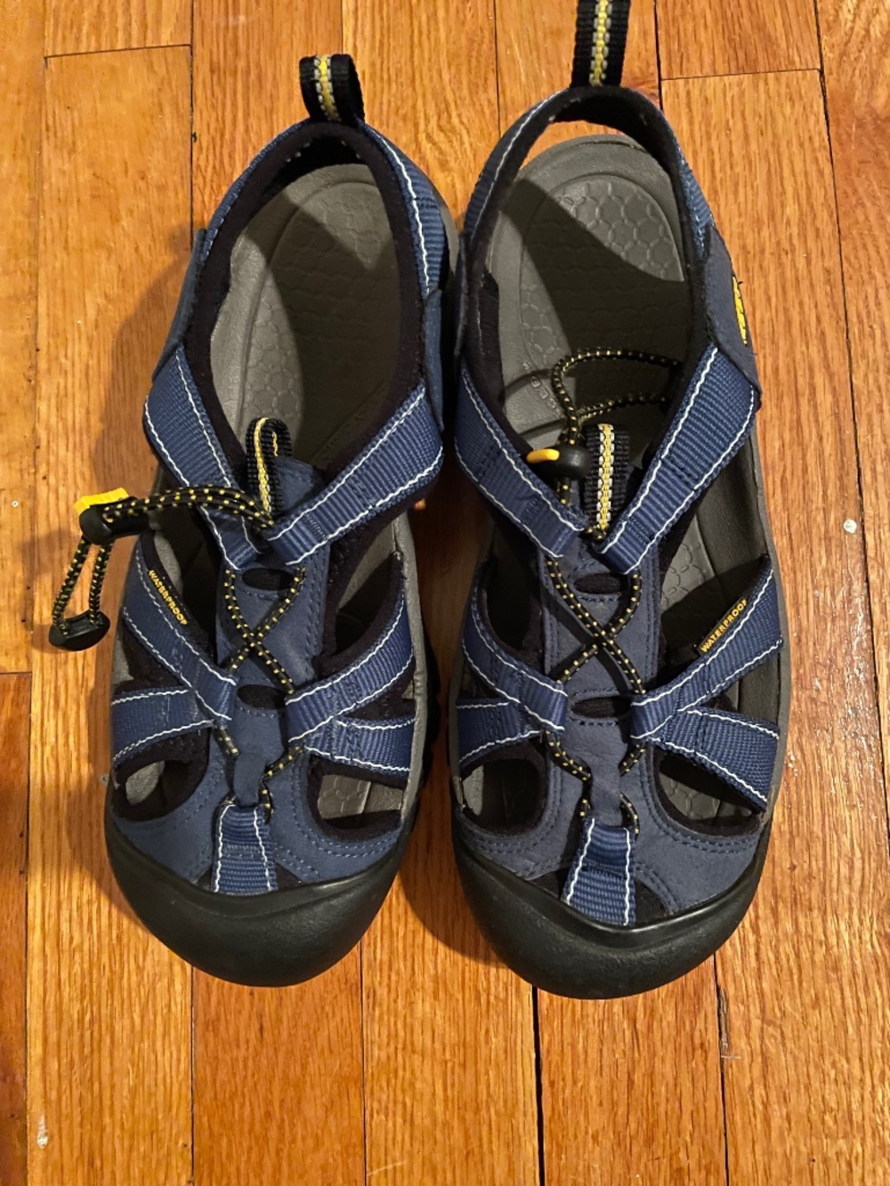 Woman's Keen Water Shoes